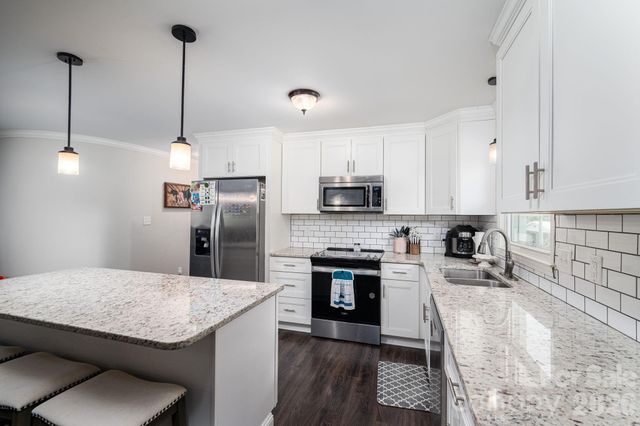 1718 Woolie Road, Lincolnton, NC 28092