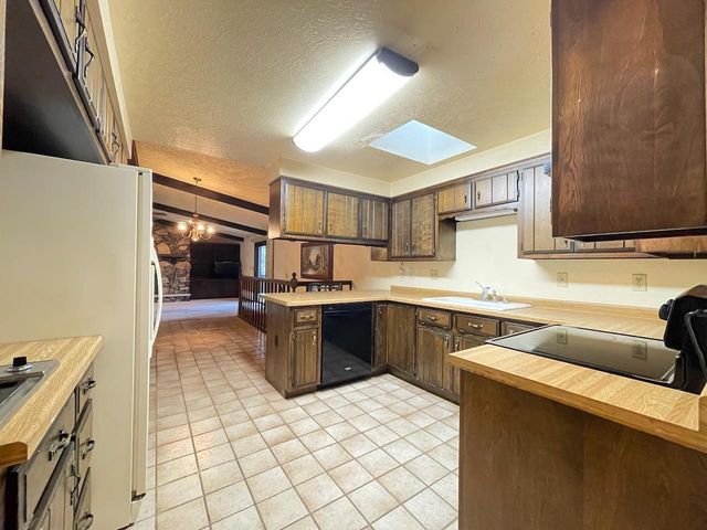 3112 BIRDIE COURT, Green Bay, WI 54313