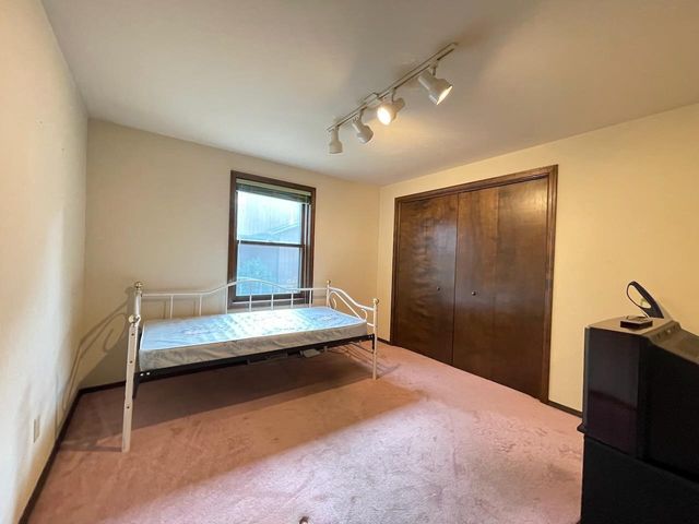 3112 BIRDIE COURT, Green Bay, WI 54313