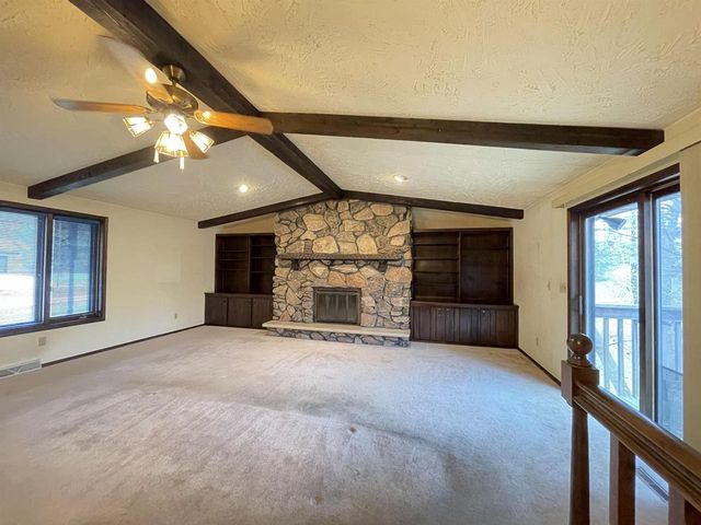 3112 BIRDIE COURT, Green Bay, WI 54313