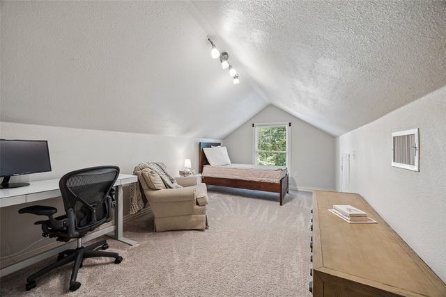 331 S Larkin Road, Sunnyvale, TX 75182