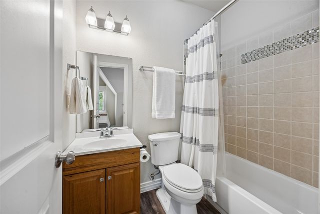 331 S Larkin Road, Sunnyvale, TX 75182