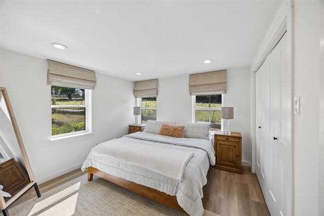 331 S Larkin Road, Sunnyvale, TX 75182