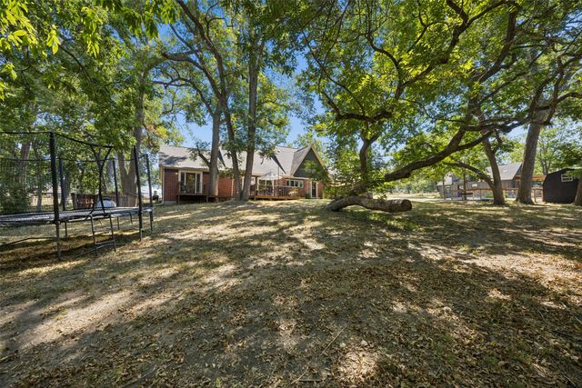 331 S Larkin Road, Sunnyvale, TX 75182