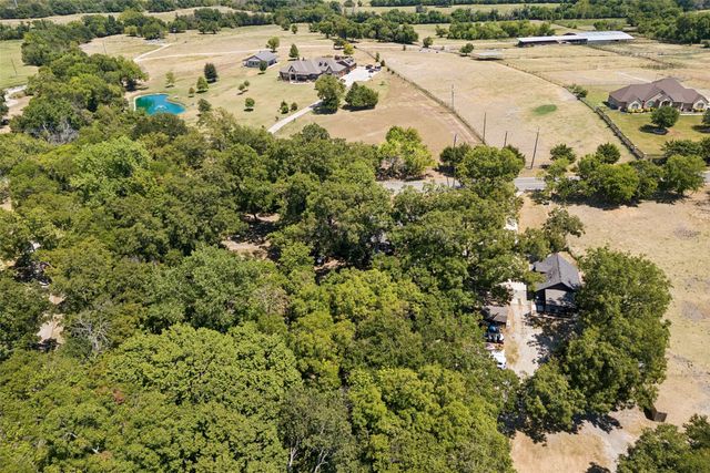 331 S Larkin Road, Sunnyvale, TX 75182