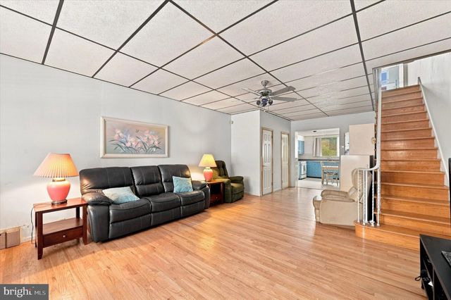 832 TASKER ST, Philadelphia, PA 19148