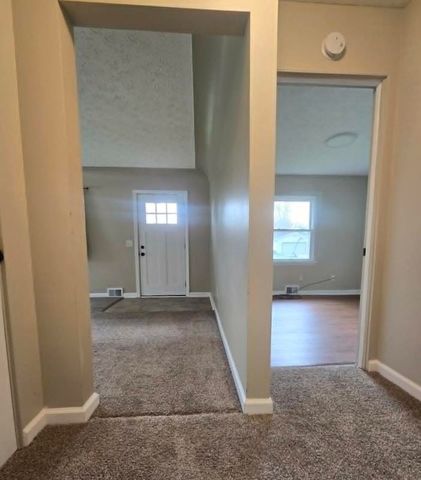130 W Harcourt Drive, Saginaw, MI 48609