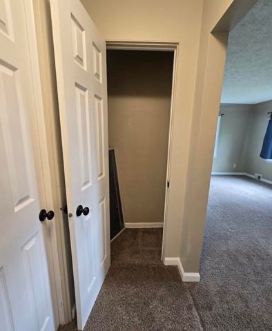 130 W Harcourt Drive, Saginaw, MI 48609