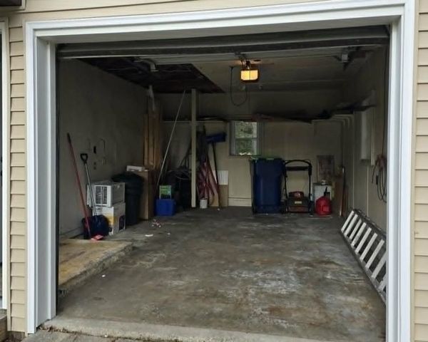 130 W Harcourt Drive, Saginaw, MI 48609