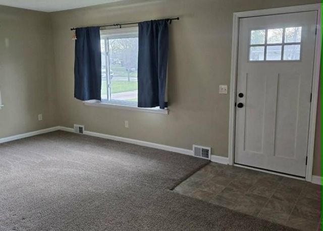 130 W Harcourt Drive, Saginaw, MI 48609