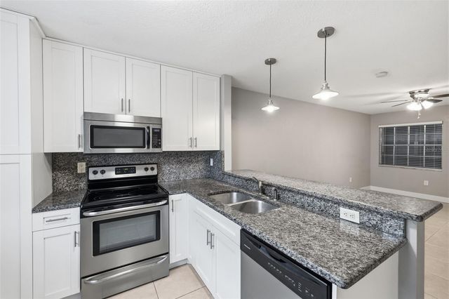 2207 S CAROLINA AVENUE 9, Tampa, FL 33629