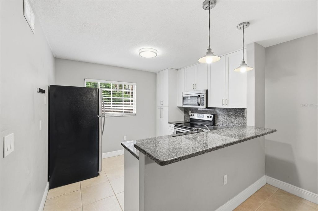 Image 11 of property listing at 2207 S CAROLINA AVENUE 9, Tampa, FL 33629
