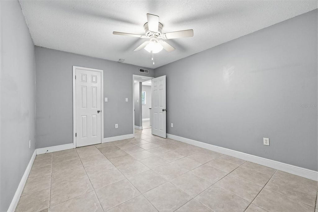Image 19 of property listing at 2207 S CAROLINA AVENUE 9, Tampa, FL 33629