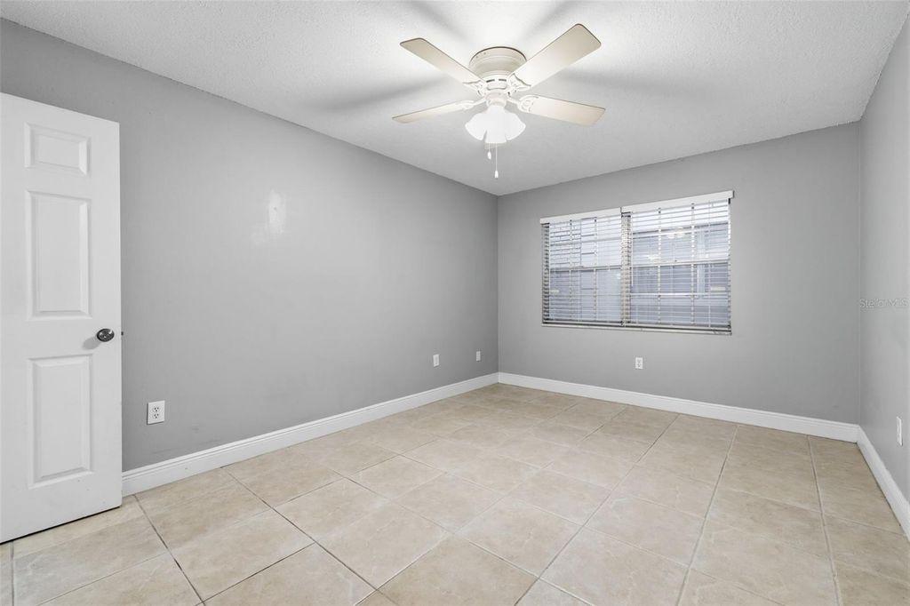 Image 20 of property listing at 2207 S CAROLINA AVENUE 9, Tampa, FL 33629