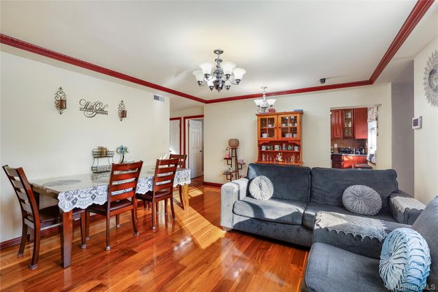 71-37 70 Street A, Glendale, NY 11385