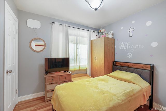 71-37 70 Street A, Glendale, NY 11385