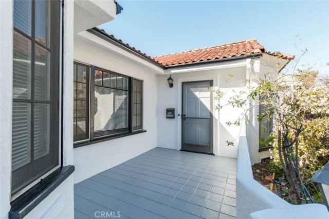 2230 Montrose Avenue A, Montrose, CA 91020