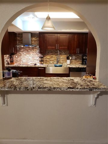 11600 SW 83rd Ter, Miami, FL 33173