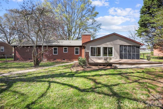 846 S Magnolia Street, Mooresville, NC 28115