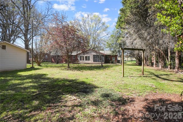 846 S Magnolia Street, Mooresville, NC 28115