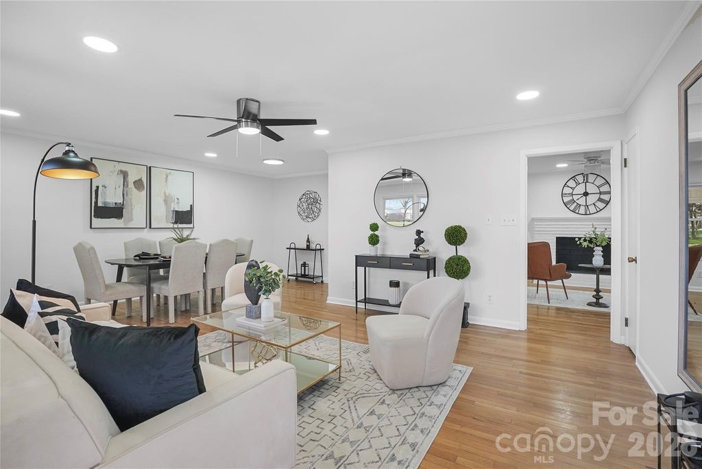 846 S Magnolia Street, Mooresville, NC 28115