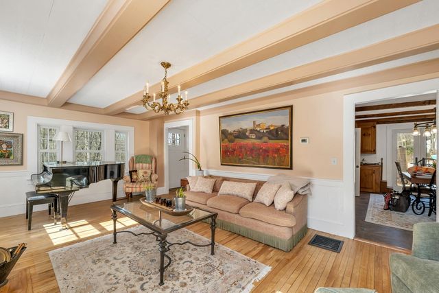 116 Middleton Road, Wolfeboro, NH 03894