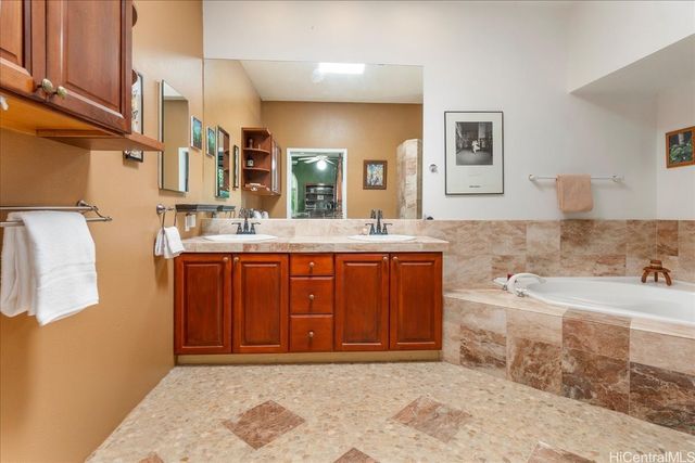 2648 Haili Road, Honolulu, HI 96813