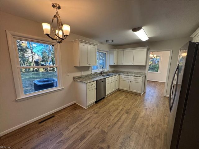 1912 Meredith RD, Virginia Beach, VA 23455