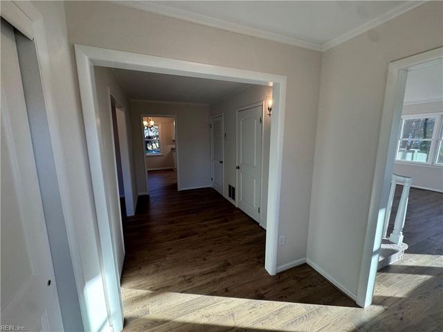 1912 Meredith RD, Virginia Beach, VA 23455