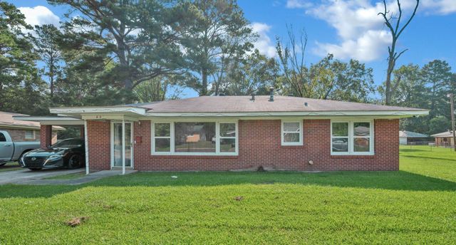 603 7th Street SE, Springhill, LA 71075