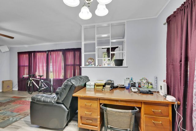 603 7th Street SE, Springhill, LA 71075