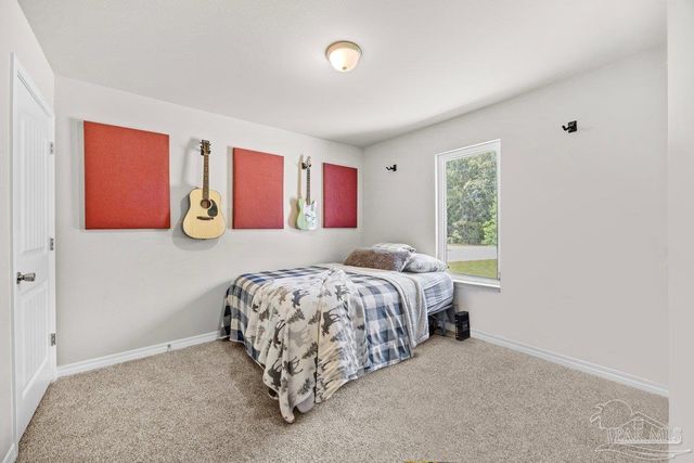 3210 Electra Dr, Milton, FL 32583