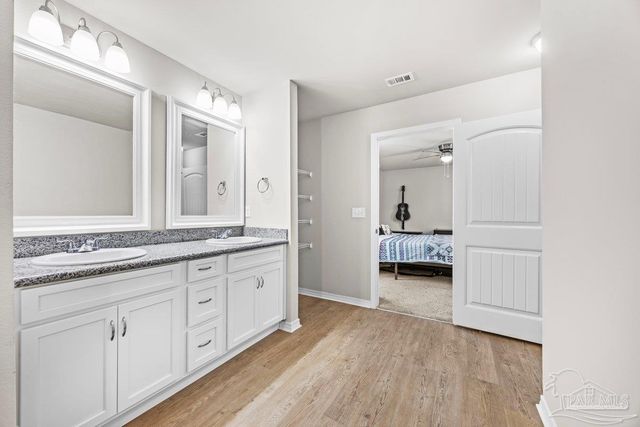 3210 Electra Dr, Milton, FL 32583