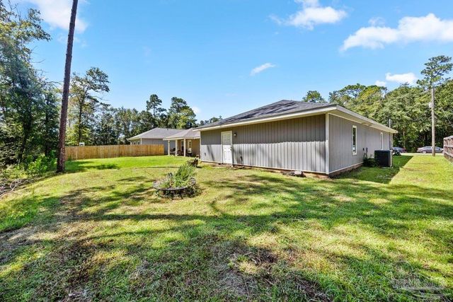 3210 Electra Dr, Milton, FL 32583