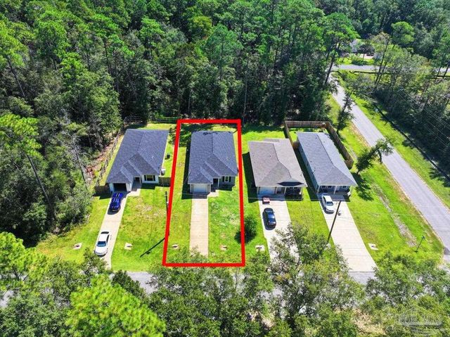 3210 Electra Dr, Milton, FL 32583