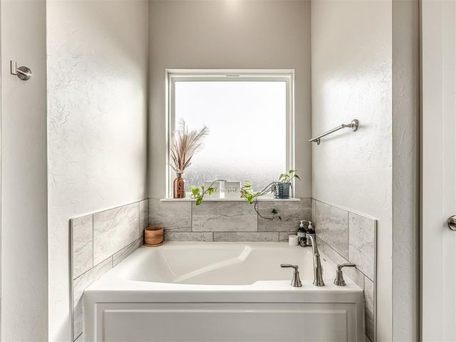 24906 Norte Road, Purcell, OK 73080