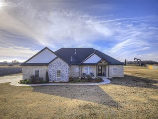 24906 Norte Road, Purcell, OK 73080