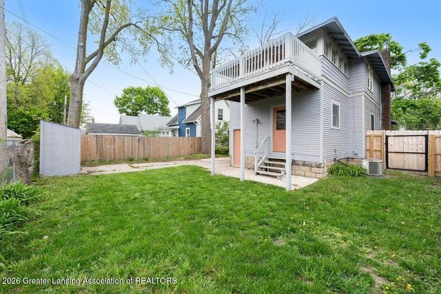 245 Elvin Court, Lansing, MI 48912