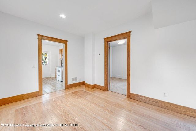 245 Elvin Court, Lansing, MI 48912