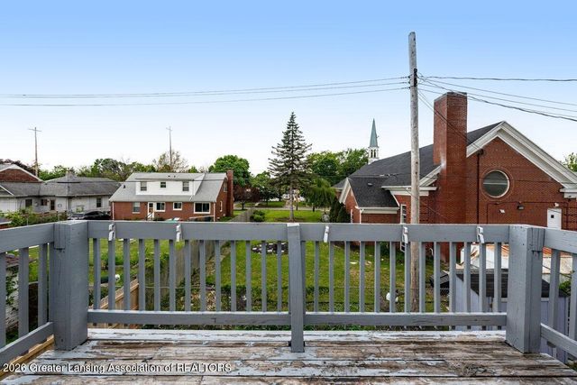245 Elvin Court, Lansing, MI 48912
