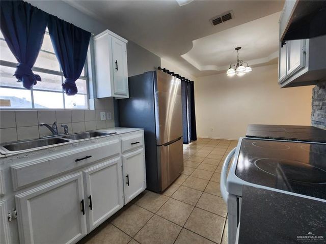 311 Maiele Circle, San Juan, TX 78589