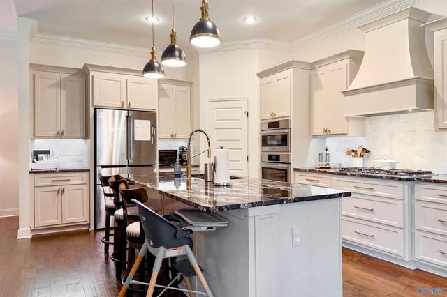 17476 Carillon Drive, Athens, AL 35611