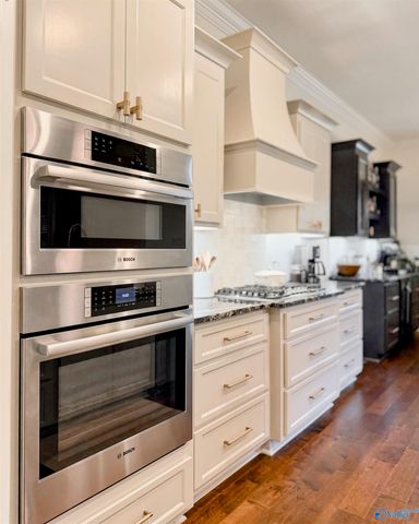 17476 Carillon Drive, Athens, AL 35611