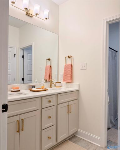 17476 Carillon Drive, Athens, AL 35611