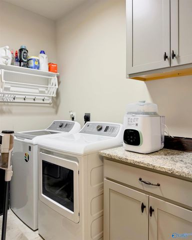 17476 Carillon Drive, Athens, AL 35611