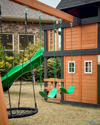 17476 Carillon Drive, Athens, AL 35611