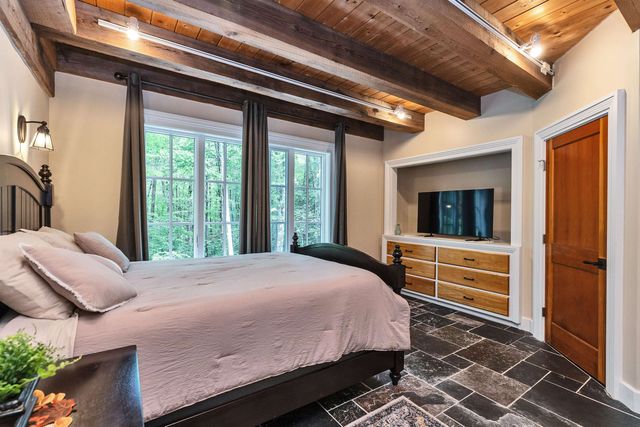38 Shaker Farm Road South, Marlborough, NH 03455