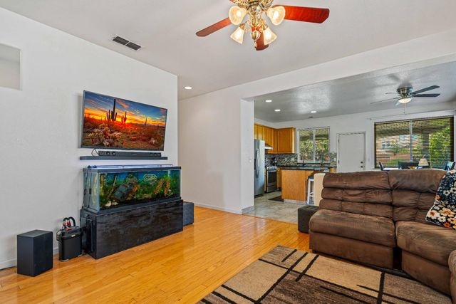 5417 Newquay Ln, Salida, CA 95368