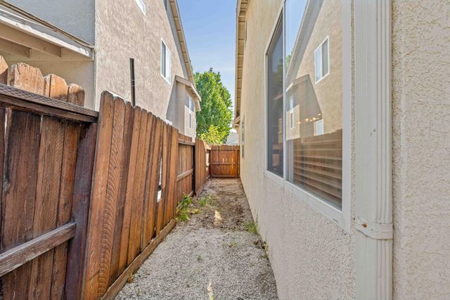 5417 Newquay Ln, Salida, CA 95368