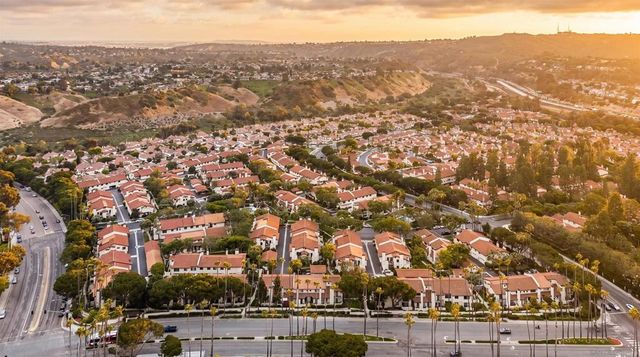 4250 Porte De Palmas 55, San Diego, CA 92122